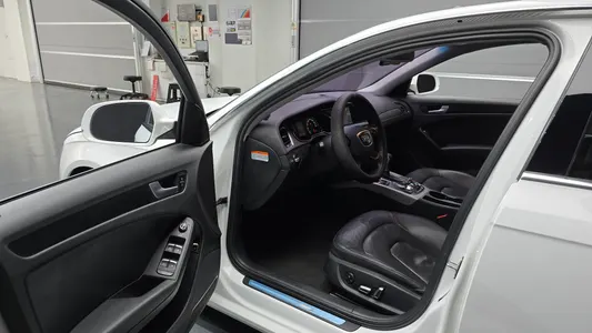 Audi A4 2.0 TDI 2013 10