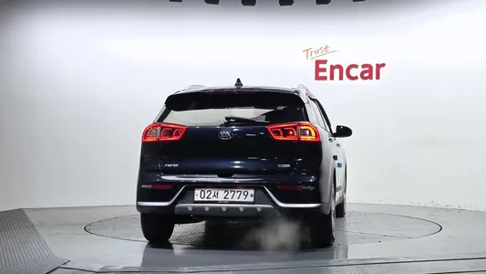 Kia Niro 2017 4