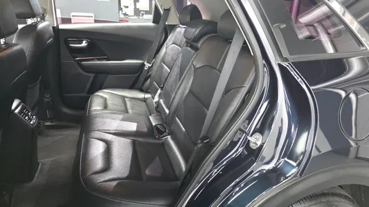 Kia Niro 2017 26