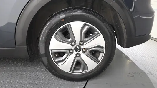 Kia Niro 2017 21