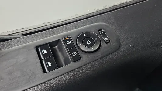 Hyundai ST1 2024 29