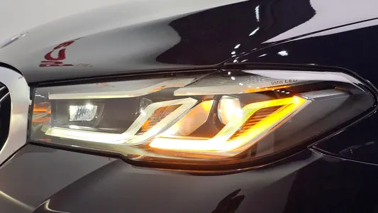 BMW 5 Series (G30) 520i M 2022 22