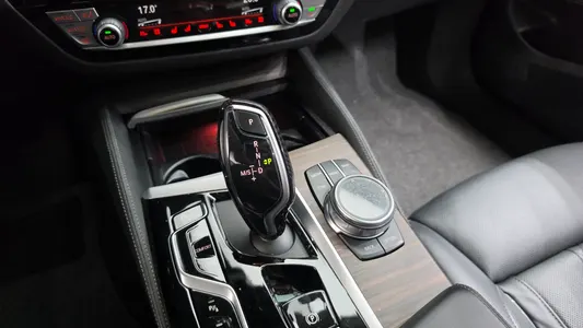BMW 6 Series GT (G32) 630i xDrive 2022 9