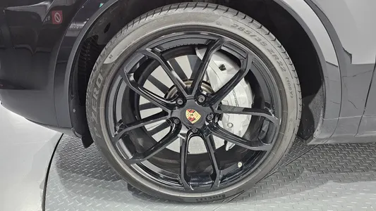 Porsche (PO536) 4.0 2020 4
