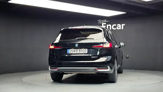 BMW 2 Series Tourer (U06) 220i 2023 4