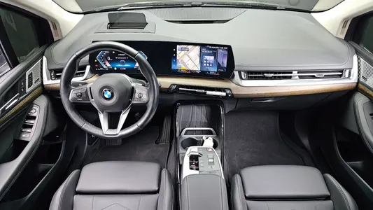 BMW 2 Series Tourer (U06) 220i 2023 7