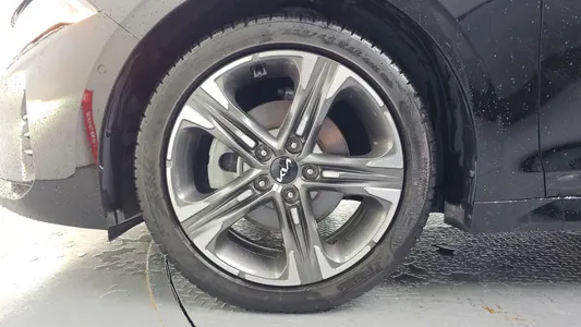 Kia K5 3 2023 5