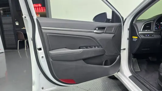Hyundai AD 1.6 GDI 2017 25