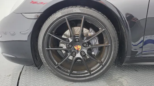 Porsche 911 4 2013 5