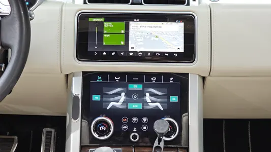 Land Rover 4 5.0 SC SV AB LWB 2019 14