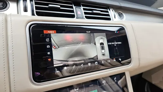 Land Rover 4 5.0 SC SV AB LWB 2019 15