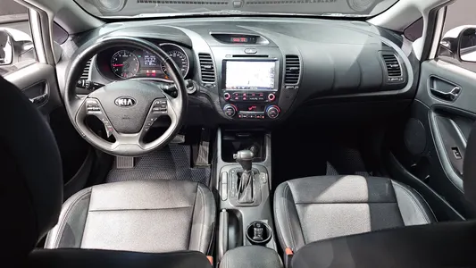 Kia K3 2015 7