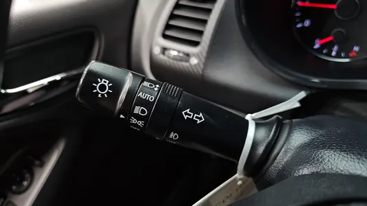 Kia K3 2015 28