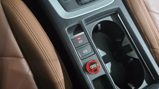 Audi Q3 (F3) 35 TDI 2020 28