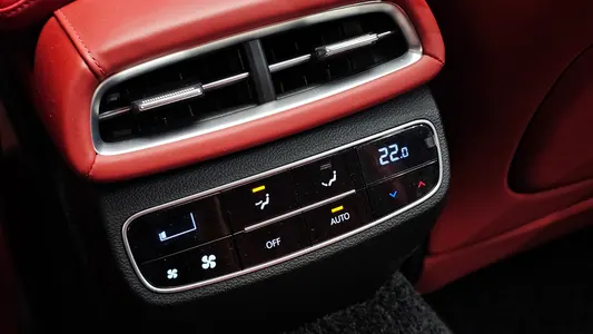 Genesis G80 (RG3) 2.5 AWD 2023 31