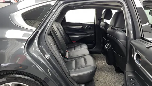 Hyundai IG 3.0 LPi () 2019 12