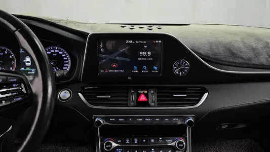 Hyundai IG 3.0 LPi () 2019 14