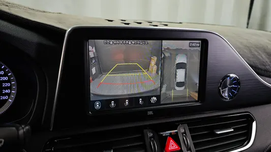 Hyundai IG 3.0 LPi () 2019 15
