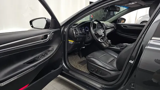 Hyundai IG 3.0 LPi () 2019 10