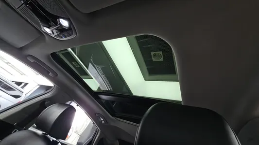Hyundai IG 3.0 LPi () 2019 18