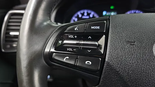 Hyundai IG 3.0 LPi () 2019 26