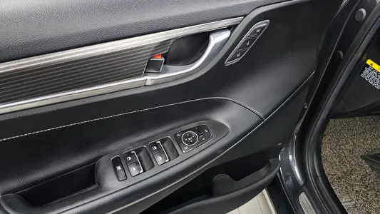 Hyundai IG 3.0 LPi () 2019 28