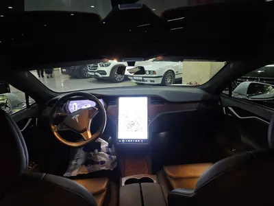 Tesla S 2020 6