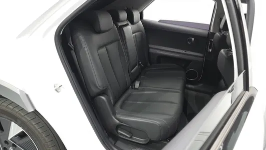 Hyundai 5 2024 12