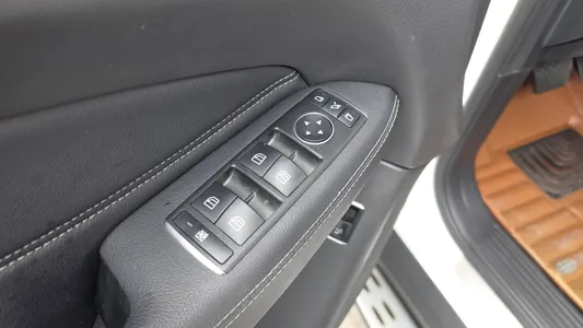 Mercedes-Benz GLE-Class W166 GLE350 d 4MATIC 2018 30
