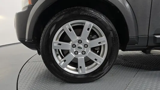 Land Rover 4 3.0 SDV6 SE 2011 5