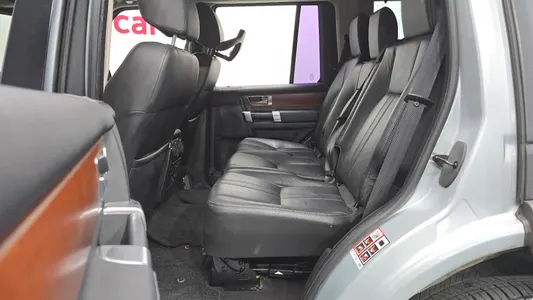 Land Rover 4 3.0 SDV6 SE 2011 12
