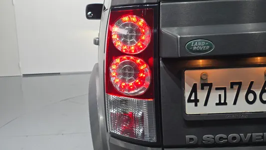 Land Rover 4 3.0 SDV6 SE 2011 23