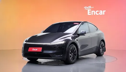 Tesla Y RWD 2025