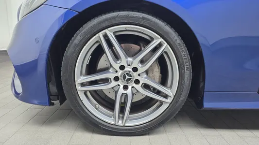 Mercedes-Benz E-Class W213 E220d 2020 4