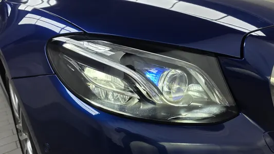 Mercedes-Benz E-Class W213 E220d 2020 22