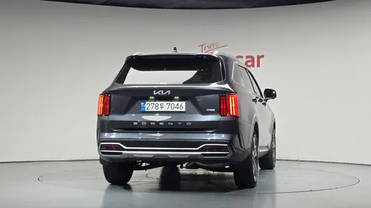 Kia 4 HEV 1.6 2WD 2022 4