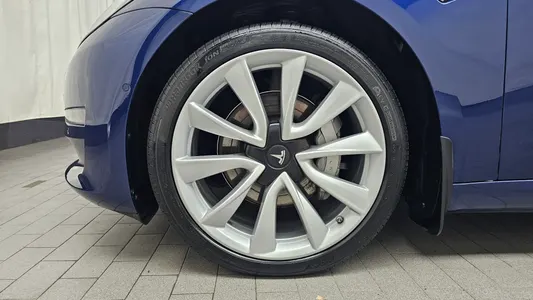 Tesla 3 AWD 2020 5