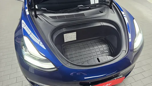 Tesla 3 AWD 2020 6