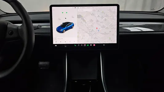 Tesla 3 AWD 2020 12