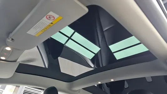 Tesla 3 AWD 2020 16