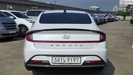 Hyundai (DN8) 2020 4
