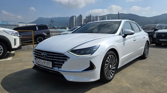 Hyundai (DN8) 2020