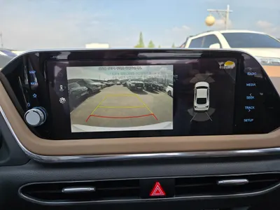 Hyundai (DN8) 2020 14