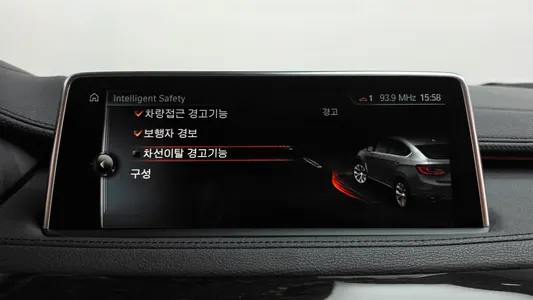 BMW X6 (F16) xDrive 30d 2017 36