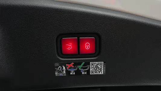 Mercedes-Benz CLE-Class C236 CLE200 2025 18