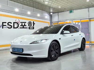 Tesla 3 AWD 2024