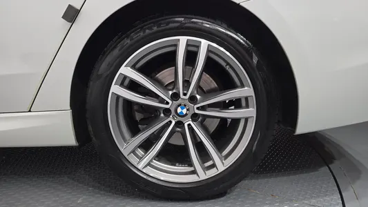BMW 6 Series GT (G32) 620d M 2020 22