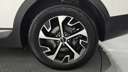 Kia 5 2WD 2022 21