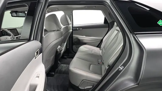 Hyundai 넥쏘 2023 12