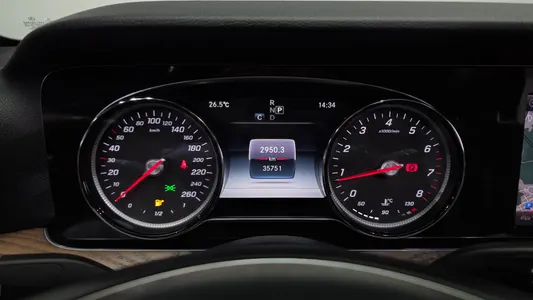 Mercedes-Benz E-Class W213 E300 2018 8